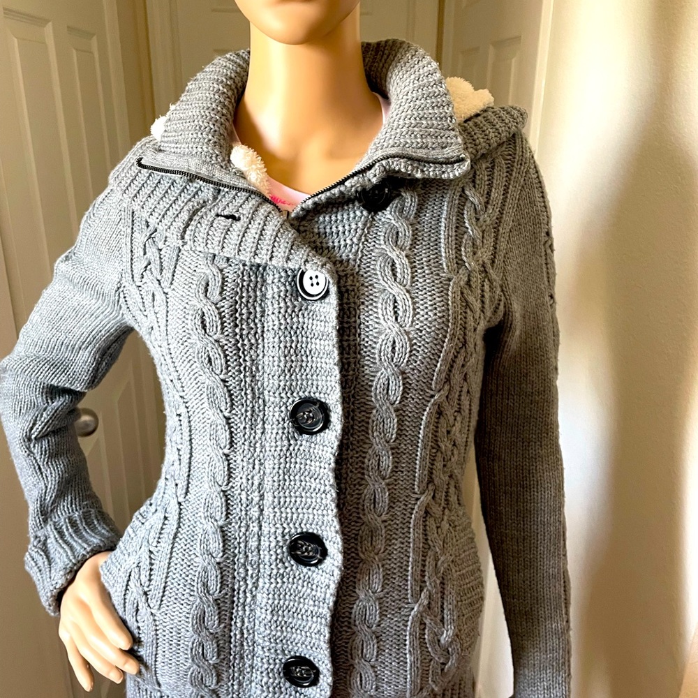 Ci Sono by Cavalini Sweater Collection hoodie Zipper/Button up jacket